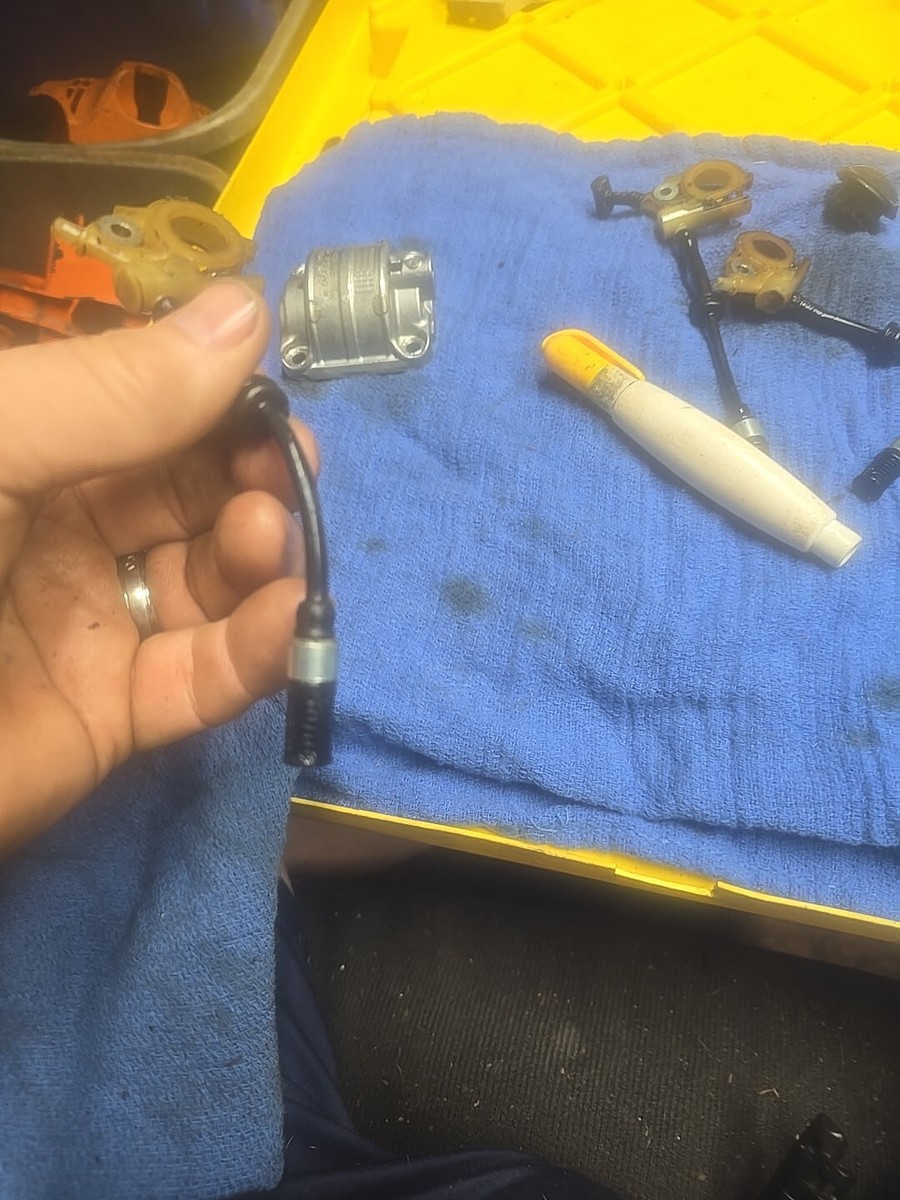 POMPE A HUILE STIHL MS 192 T (2