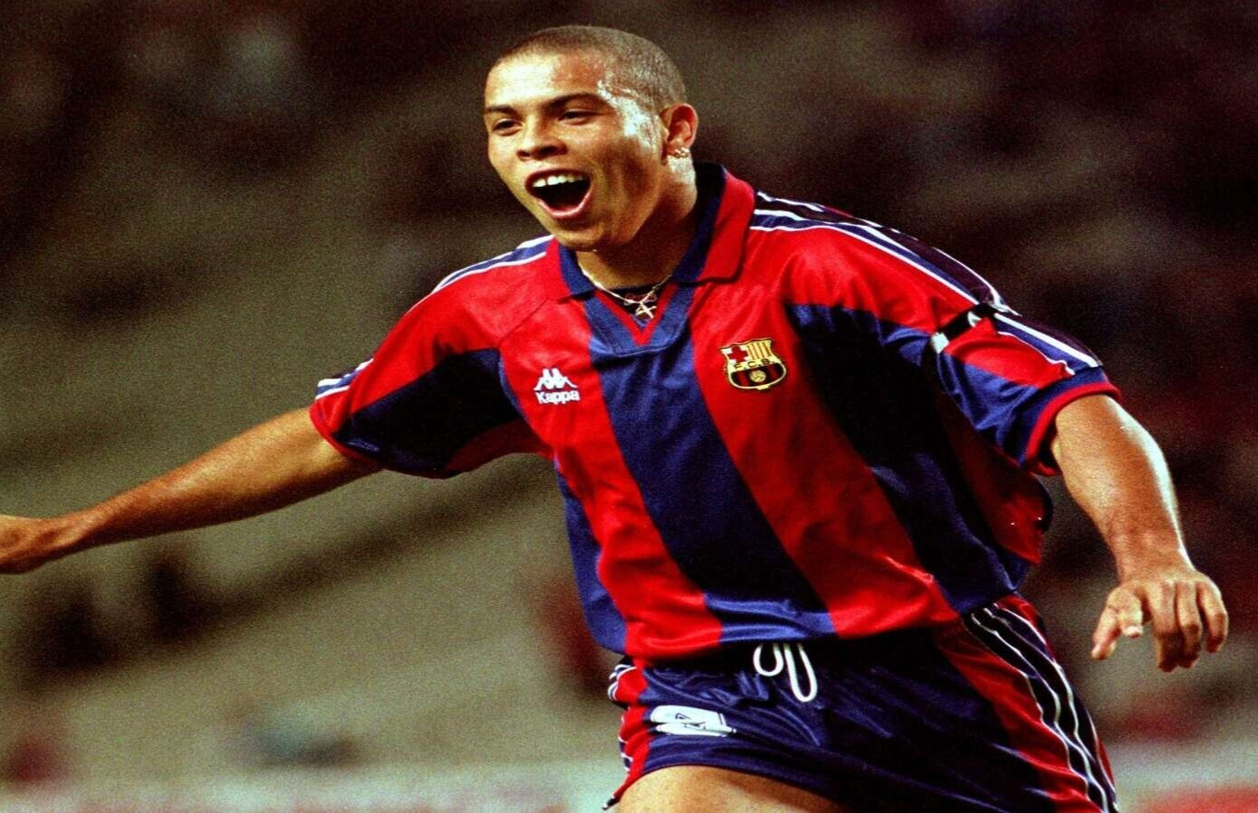 Camiseta BARCELONA 1996 1997 Local RONALDO 9 R9 El Fenómeno