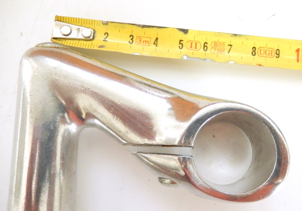 Potence Vélo Route ATAX – Alu, Longueur 90mm, Diamètre 22.2mm – Neuve
