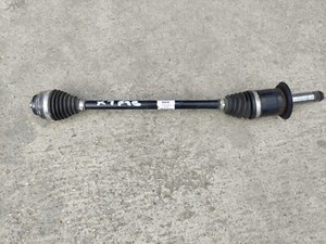 BMW X1 F48 2.0D Antriebswelle Gelenkwelle Hinten Links Rechts 7646867