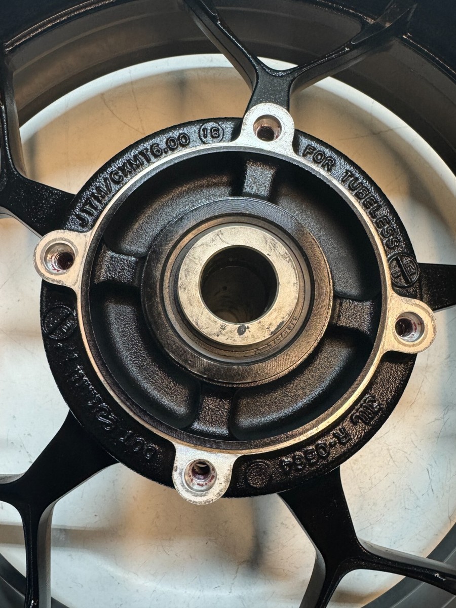 Kawasaki ZX14R ZZR 1400 2012 - 2020 Rear Wheel Rim R-0564 | eBay