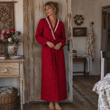 Vintage 70s Jennifer Dale Red Quilted Floral Housecoat Robe Size 9