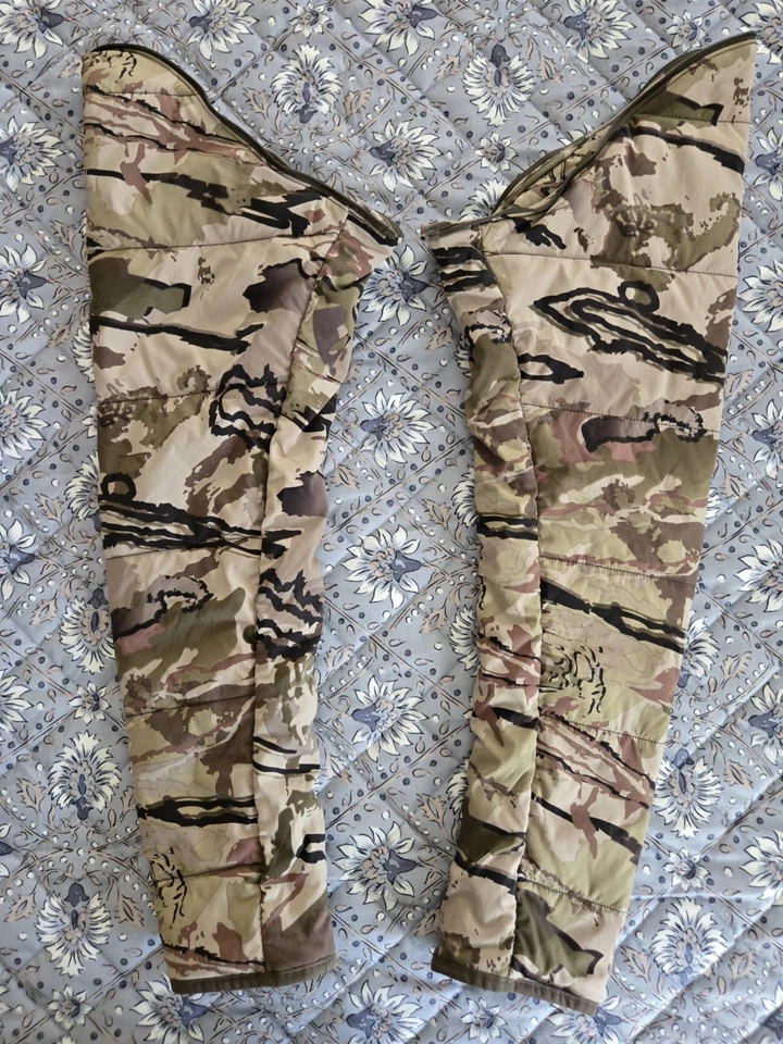Under Armor Ridge Reaper Hunting Jacket Removable Hoodie And Sleaves. - Image 4 of 4