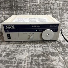 Fuente de luz Karl Storz 201315 20 Xenon Nova 175