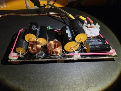 Custom high-end Dayton Audio Reference Series  MTM center-channel crossover