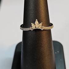 925 Sterling Silver Sparkling Ring With Clear Stones, Crown / Tiara Size 6.25