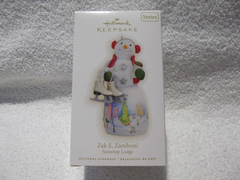 Hallmark 2009 Zak E Zamboni Snowtop Lodge Series 5 Snowman Ice Skates City Scene