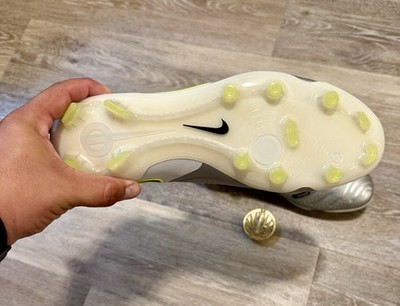Nike Tiempo Legend 10 Elite FG Mad Voltage Pack HF8980-001  display picture 3