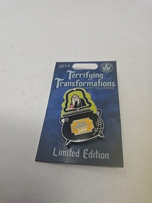 Disney Pin - 2019 Happy Halloween - LE5000 Terrifying Transformations Evil Queen