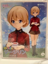 Girls und Panzer Darjeeling Charagumin 1 7 Scale Figure Limited Edition