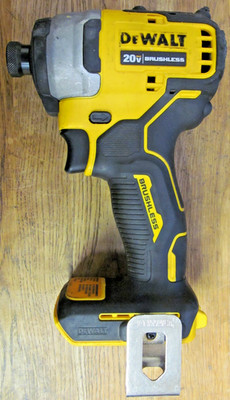 DEWALT ATOMIC COMPACT SERIES DCF809 1/4'' IMPACT DRIVER 20V MAX TOOL FREE SHIP