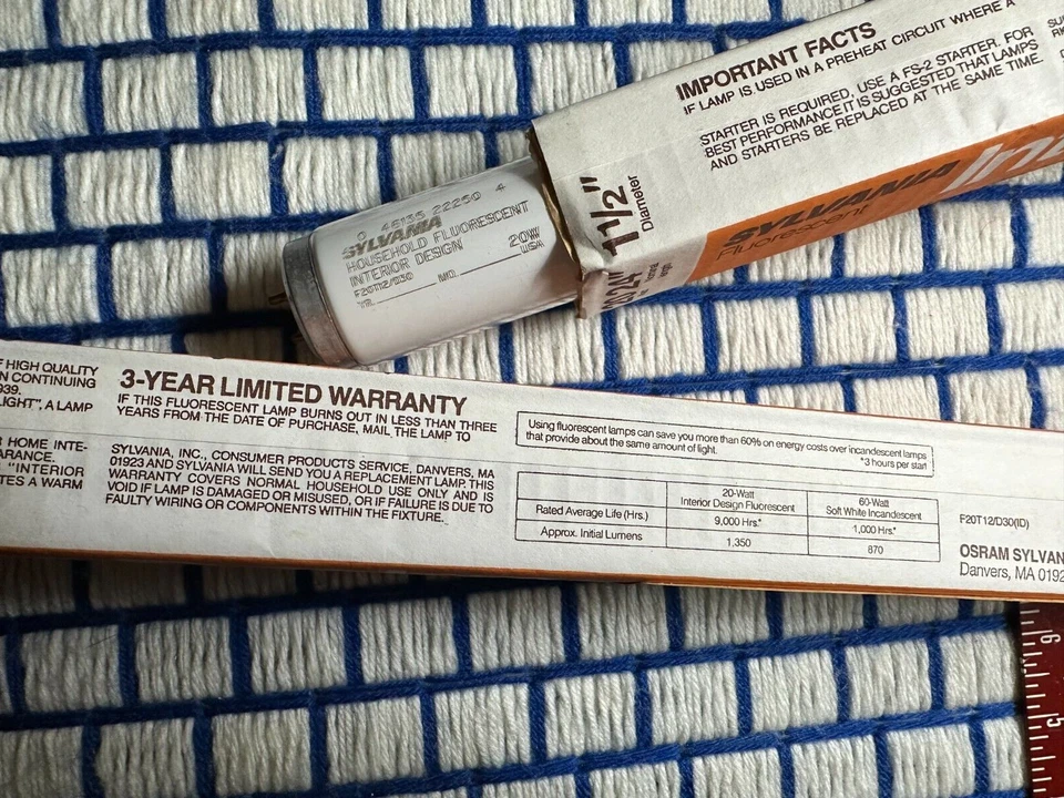 BOX of 2 new 1350lu F20T12 fluorescent 20w grow light bulb 3000K 24" made in USA - Image 4 of 4