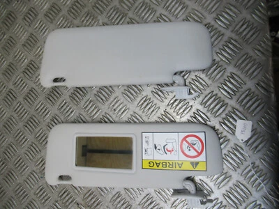 2024 FIAT 500e STANDARD 332 EV MK1 SUN VISORS PAIR LEFT AND RIGHT REF15200 - Image 1 of 4
