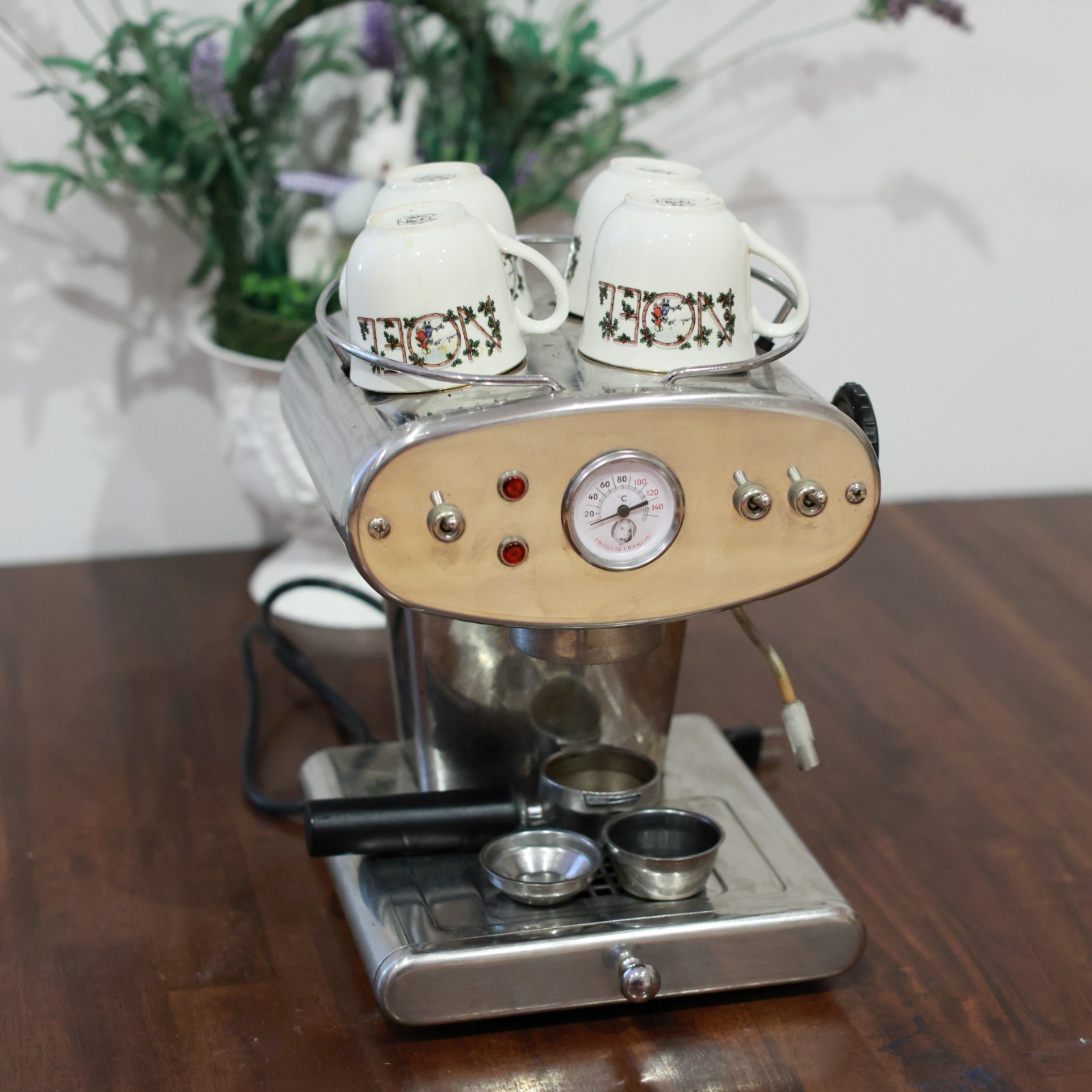 Francis Francis X1 1st Gen Stainless Espresso Machine by Luca Trazzi