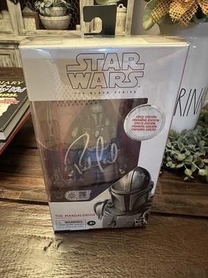Mandalorian Black White Box 1st Edition Signed by Pedro Pascal SWAU Star Wars