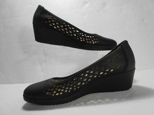 Vegan Black WEDGE PUMPS 6.5 M NWOB | eBay
