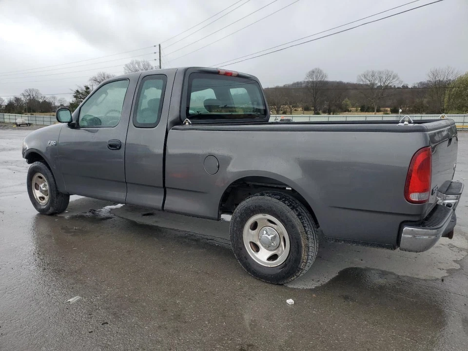 Used Air Cleaner Assembly fits: 2003 Ford F150 PICKUP 6-255 4.2 Grade A - Image 2 of 4