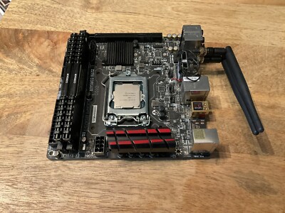 Z270i CORSAIR MOTHERBOARD / i7 7700k CPU / CPU AIO / 16GB 2400 MHz