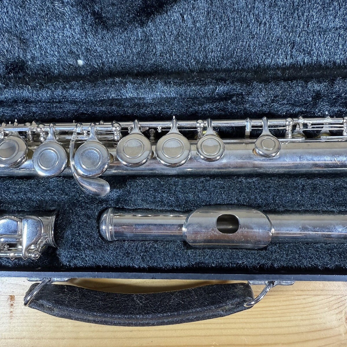 Yamaha YFL225N Flute Established 1887 in Japan With Case | eBay
