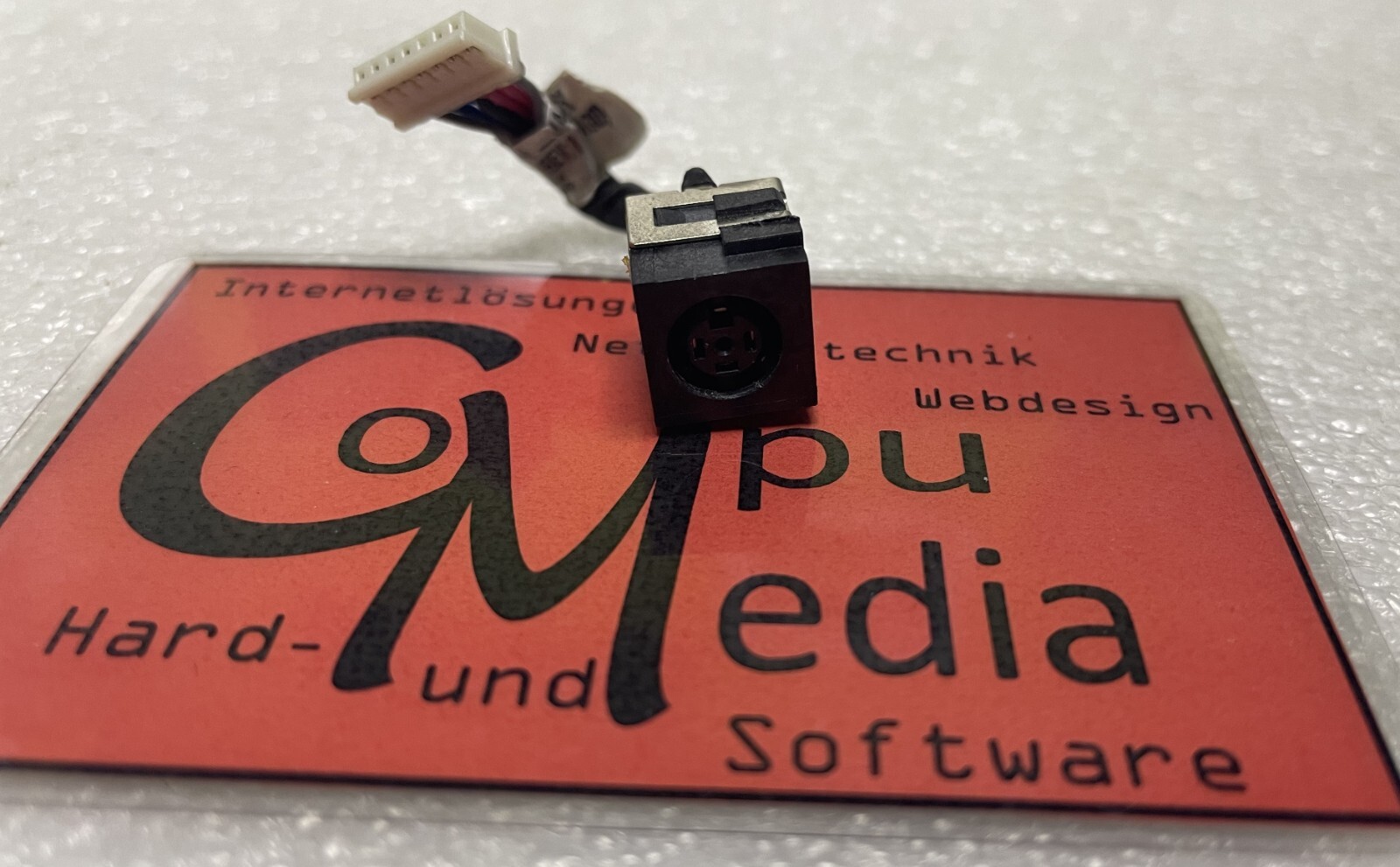 Bild 1 von 2