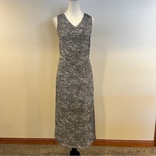 Old Navy Gray Leaf Print sleeveless Midi Dress size 2