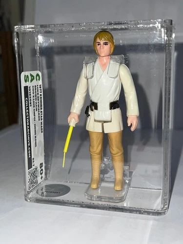 Star Wars Vintage KENNER 1977 Luke ( BROWN HAIR) Graded CAS 80+ LOOKS AWESOME!!!