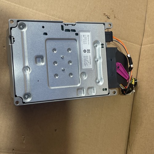 2016-19 Mercedes Benz W292 GLE Premium Sound Amplifier A2929001701 OEM - Picture 4 of 4