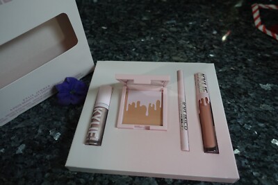 【専用】カイリーコスメ　4点 Kylie cosmetics 4 piece beauty set high gloss eyeliner lipstick