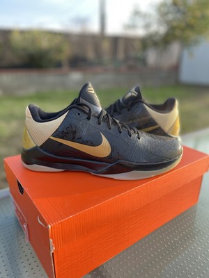 kobe v size 12