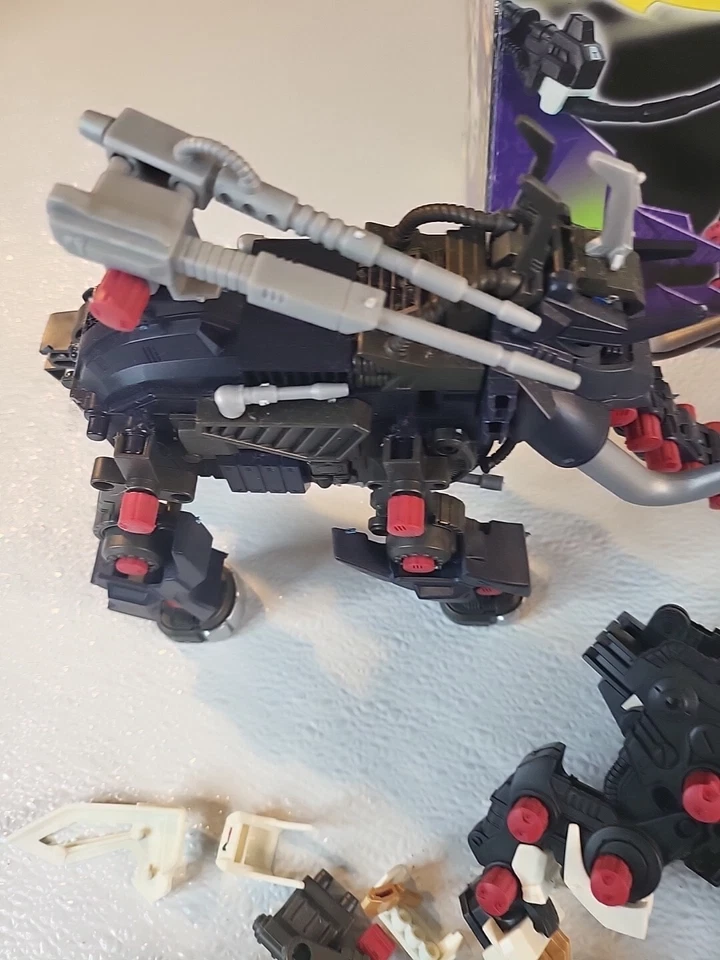 Lot Of 3 Hasbro Zoids #041 Motorized 2001 Action Figure Kit Maybe Incomplete EBS - Image 4 of 4