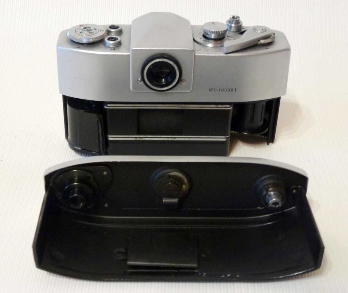 【希少】ロシア製 ナルシス ホワイト Narciss BEGA 小型カメラ Narciss Russian Soviet KMZ Camera SLR 16mm Lens Vega-M-1