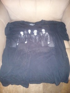 U2 iNNOCENSE + eXPERIENCE tour t shirt XL
