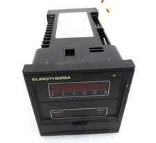 EUROTHERM CONTROLS 832-240V Temperature Controller EUROTHERN 832/30A240V/0-10V