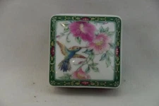 Gallery Ceramic Japan Floral Birds Trinket Box Green