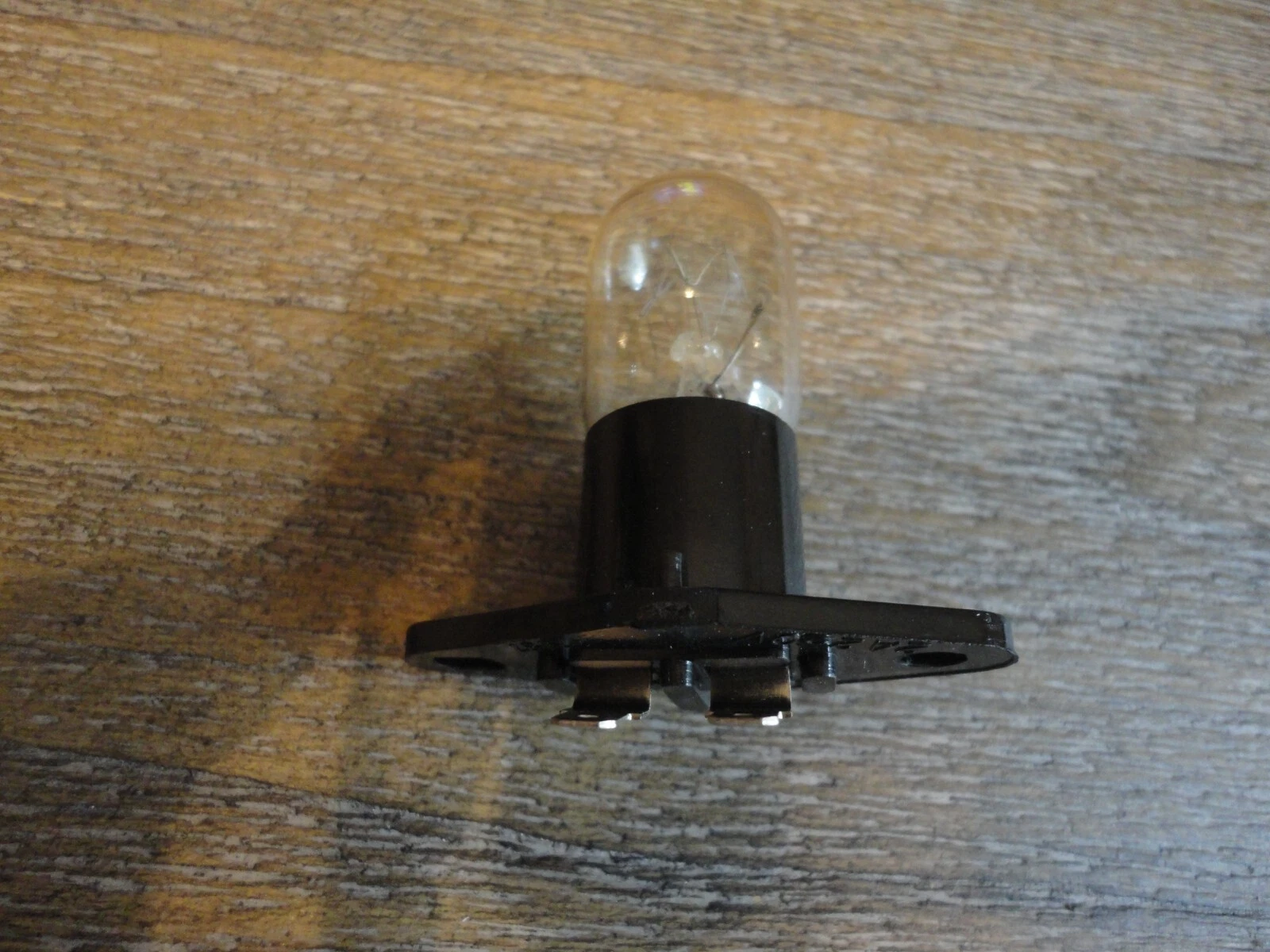 Original interior bulb For Magic Chef Microwave HMM770B 0.7 CU FT