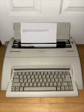 Olympia Carrera De Luxe Typewriter QWERTY/GER (252651001) Parts Only!!! Read. thumbnail