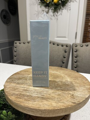 GLOW ON 5TH BEAUTY KEEP IT HANDY ALOE HAND CREAM 60g. NEW WITH BOX.