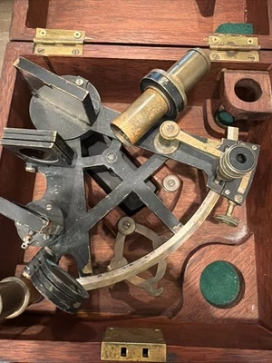 Marin antique 【ロープワーク標本パネル】 Antique Sextant Design