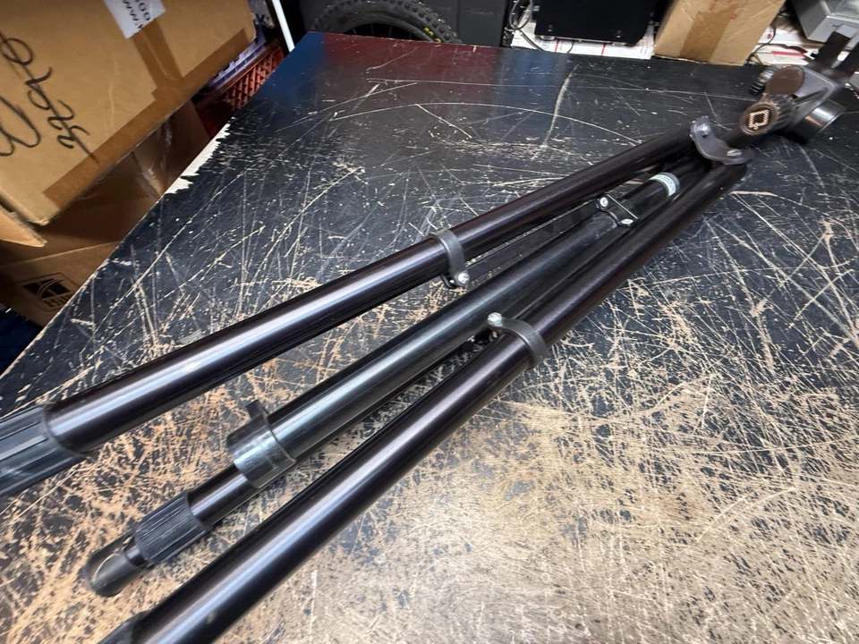 Quick Set 5-95818-6B Tripod - Image 3 of 4