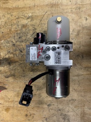 Convertible Hard Top Hydraulic Top Pump Motor for 2007-2016 Volkswagen EOS