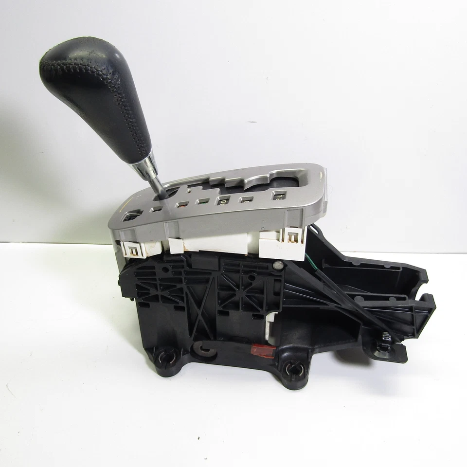 2003-2009 Toyota 4Runner Automatic Transmission Floor Gear Shifter Assembly OEM - Image 3 of 4