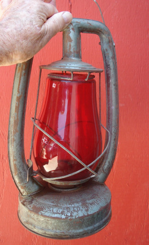 Vintage, CITY OF L.A., EMBURY (pre-Dietz!) No.0 AirPilot Lantern with ruby globe