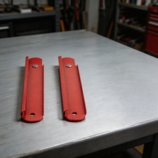 Two Piece Aluminium Ladder Hinges with Red Pull Rod for Loft Ladder Replacement