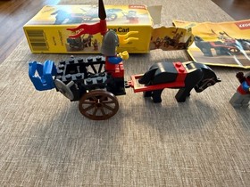Vintage LEGO 6022 Castle Lion Knights Horse Cart w/ Box Manual 1984 Rare
