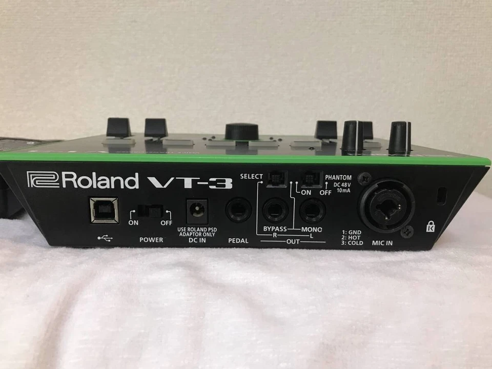 Roland VT-3 Voice Transformer Formant Shifter Vocoder Voice Changer Working F/S - Image 2 of 4