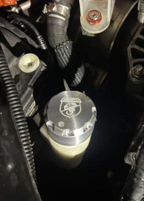 RLTECHDESIGN Tappo vaschetta tergicristallo Alluminio Abarth 500/595/695 Grande Punto EVO 124