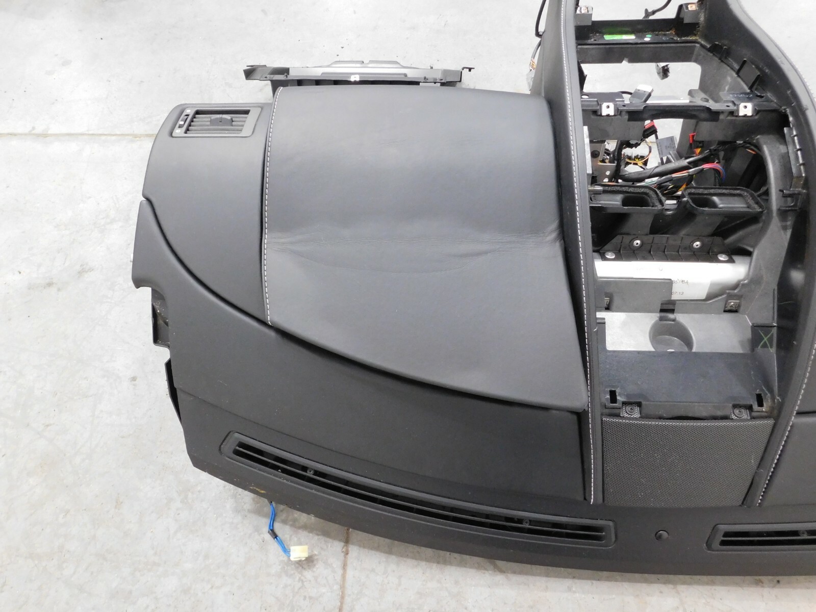 2015 14 - 18 Aston Martin V12 Vantage S Dash Panel Assembly #1954 C4