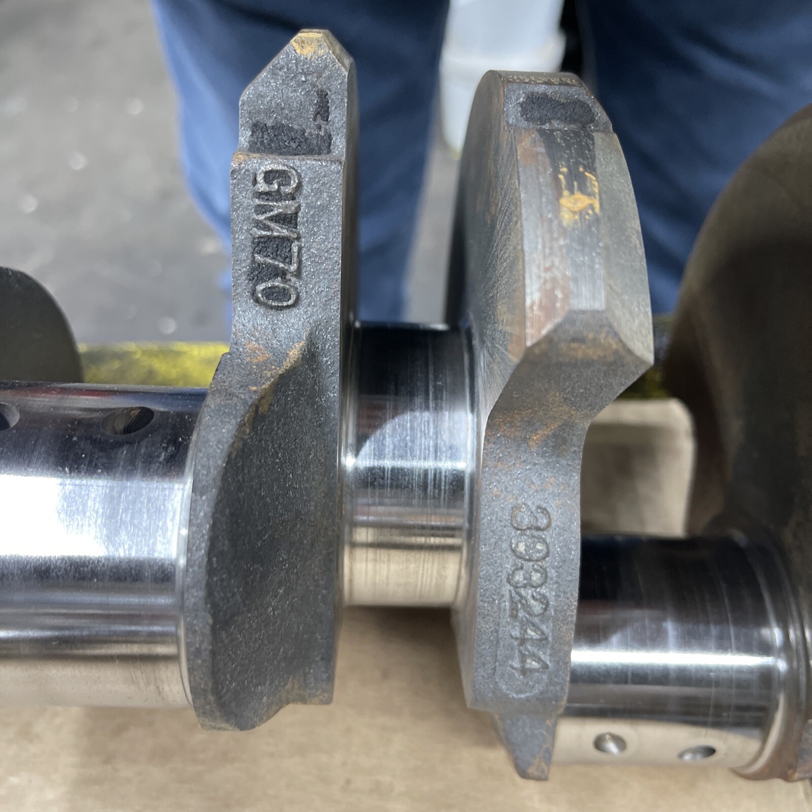 350 Std /std Chevrolet Gm Crankshaft Casting 3932442 2 Piece Seal eBay