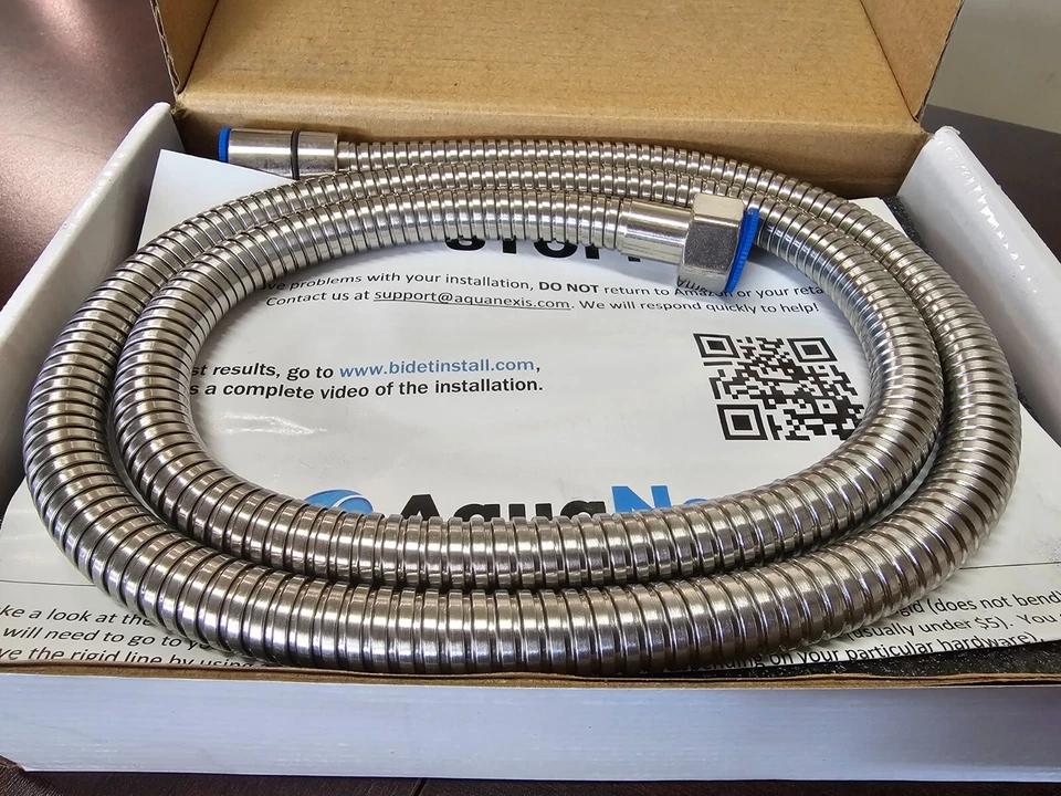 NUEVO EN CAJA Pulverizador de bidé/pañales Aqua Nexis de acero inoxidable con mango de goma Foto 3 de 4