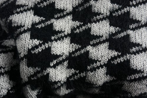 New 1901 Girl's Kids' Sizes L / XL Black Ivory Houndstooth Knit Crewneck Sweater - Picture 7 of 9